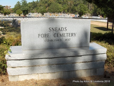 Sneads Pope Cemetery