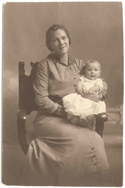 Bertha Marie “Ruth” <I>Johnson</I> Bedford 