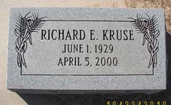 Richard E Kruse 