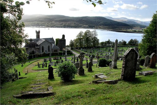 Kilmun Parish Church and Cemetery