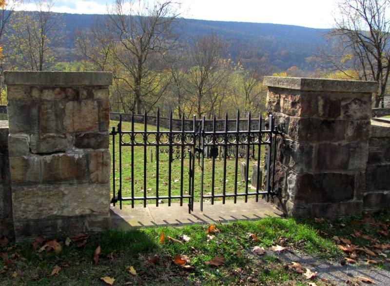 Thompson's Lock Cemetery