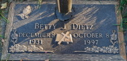 Betty Jane <I>Cornwall</I> Dietz 