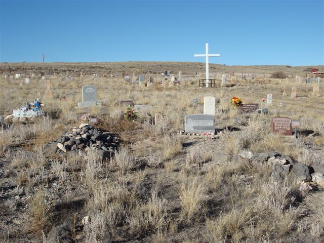 Los Valdezes Cemetery