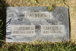 Josephine L. <I>Petry</I> Albers 