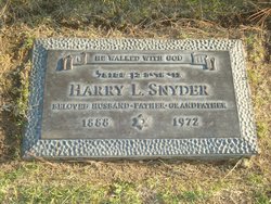 Harry L Snyder 
