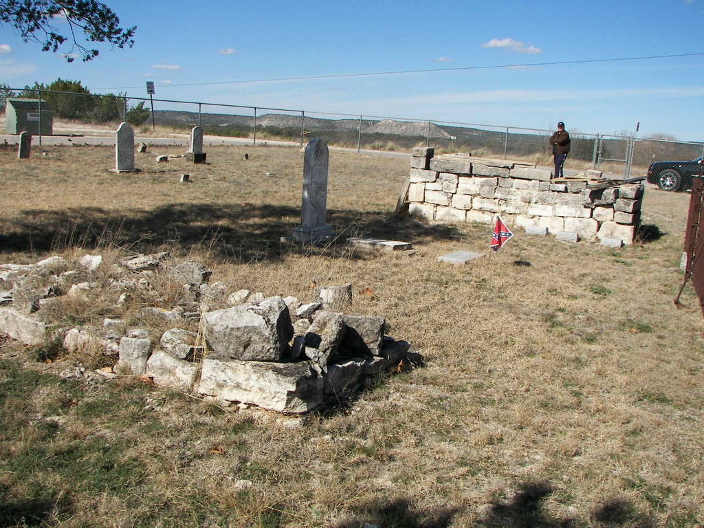 Pioneer-North Llano Cemetery