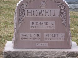 Richard A Howell 