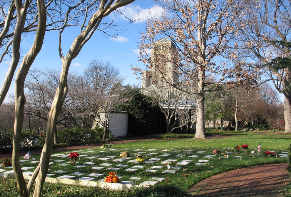 Saint Pauls Episcopal Dalton Memorial Garden