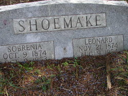Leonard P Shoemake 
