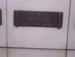 Ruth Lois <I>Ware</I> Taylor 