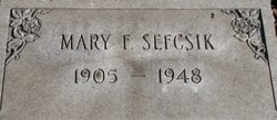 Mary Sefcsik 