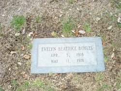 Evelyn Beatrice <I>Harris</I> Boyles 