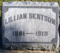 Lillian B <I>Thorsen</I> Bentson 