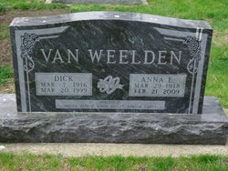Anna Elizabeth <I>Van Wyk</I> Van Weelden 