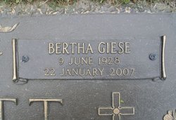 Bertha Clover “Hunsie” <I>Giese</I> Abbott 