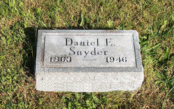 Daniel Edward Snyder 
