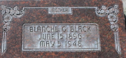 Blanche Geneva Marguerite <I>Ring</I> Black 