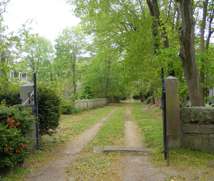 Falmouth Old Burying Ground