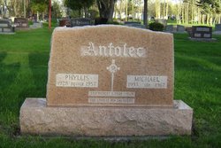 Michael James Antolec 