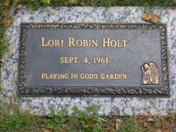 Lori Robin Holt 