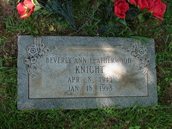 Beverly Ann <I>Leatherwood</I> Knight 