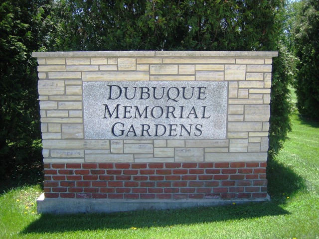 Dubuque Memorial Gardens