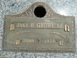 Jake Baxter Growe 