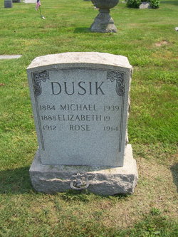 Elizabeth Dusik 