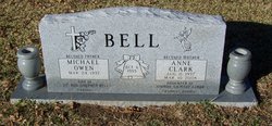 Bevily Anne <I>Williams</I> Bell 