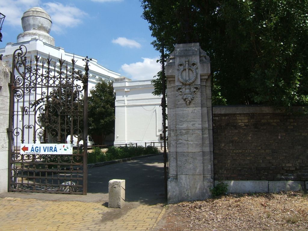Kozma Street Jewish Cemetery