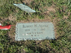 S1C Robert Holt Akers 