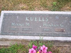 Minnie <I>Krohn</I> Kuells 