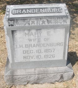 Mary Elizabeth <I>Lasater</I> Brandenburg 