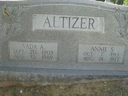 Annie Mae <I>Sowers</I> Altizer 