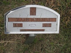 Alfred Petersen 