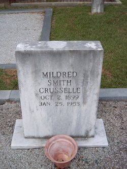 Mildred <I>Smith</I> Crusselle 