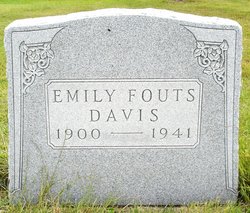Emily Jean <I>Fouts</I> Davis 