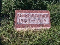 Kenneth Deemer 