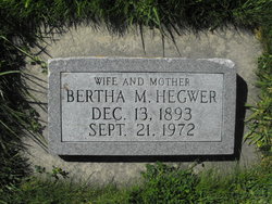 Bertha Maude <I>Carr</I> Hegwer 