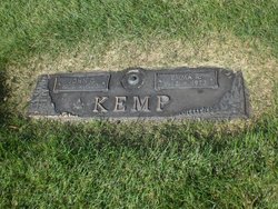 Emma Rebecca <I>Knoll</I> Kemp 