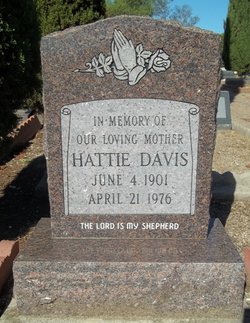 Henrietta “Hattie” <I>Mohr</I> Davis 