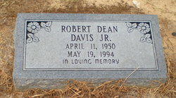 Robert Dean Davis Jr.
