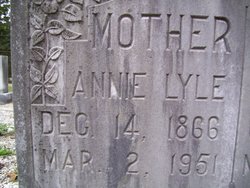 Annie Beulah <I>Howell</I> Lyle 
