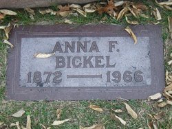 Anna <I>Fleischman</I> Bickel 
