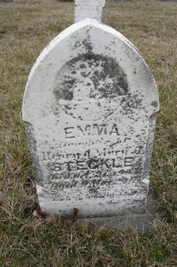 Emma Steckle 