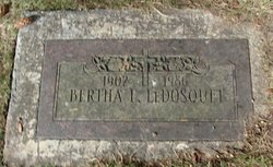 Bertha E LeDosquet 