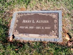 Jerry Lynn Altizer 
