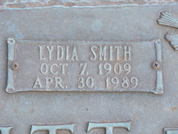 Lydia Belle <I>Smith</I> Hoxitt 