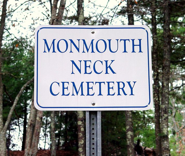 Monmouth Neck Cemetery