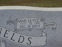 Annie Luree <I>Brinson</I> Fields 